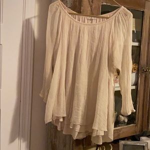 Size L cream silk top.